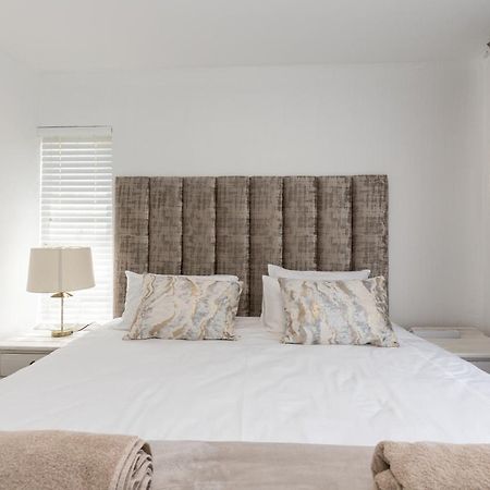 67 The Shades - Luxury Apartment In Umhlanga - Airconditioning Throughout And Inverter Durban Esterno foto