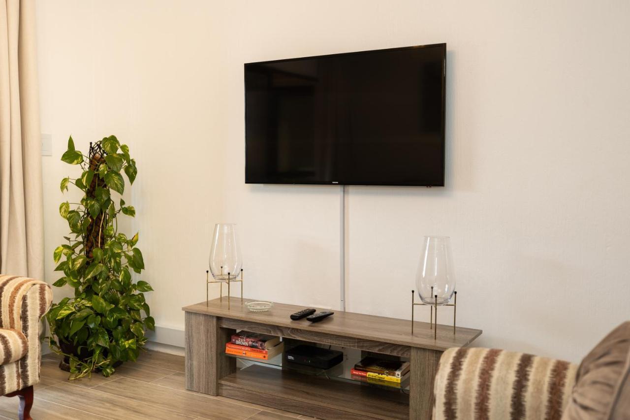 67 The Shades - Luxury Apartment In Umhlanga - Airconditioning Throughout And Inverter Durban Esterno foto