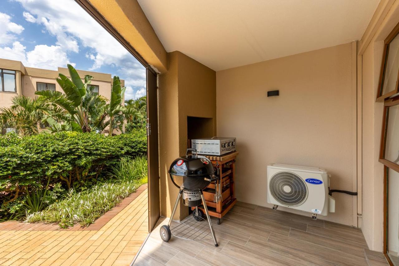 67 The Shades - Luxury Apartment In Umhlanga - Airconditioning Throughout And Inverter Durban Esterno foto