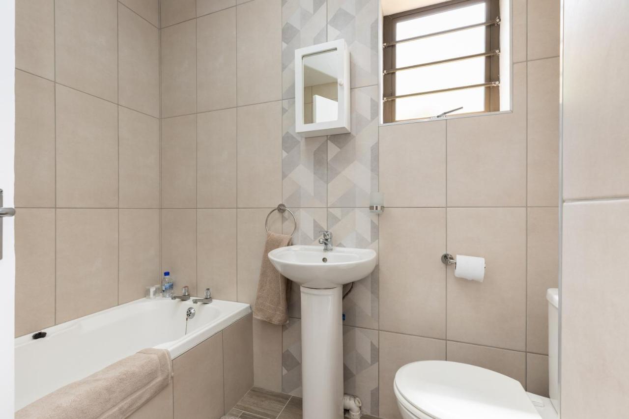 67 The Shades - Luxury Apartment In Umhlanga - Airconditioning Throughout And Inverter Durban Esterno foto