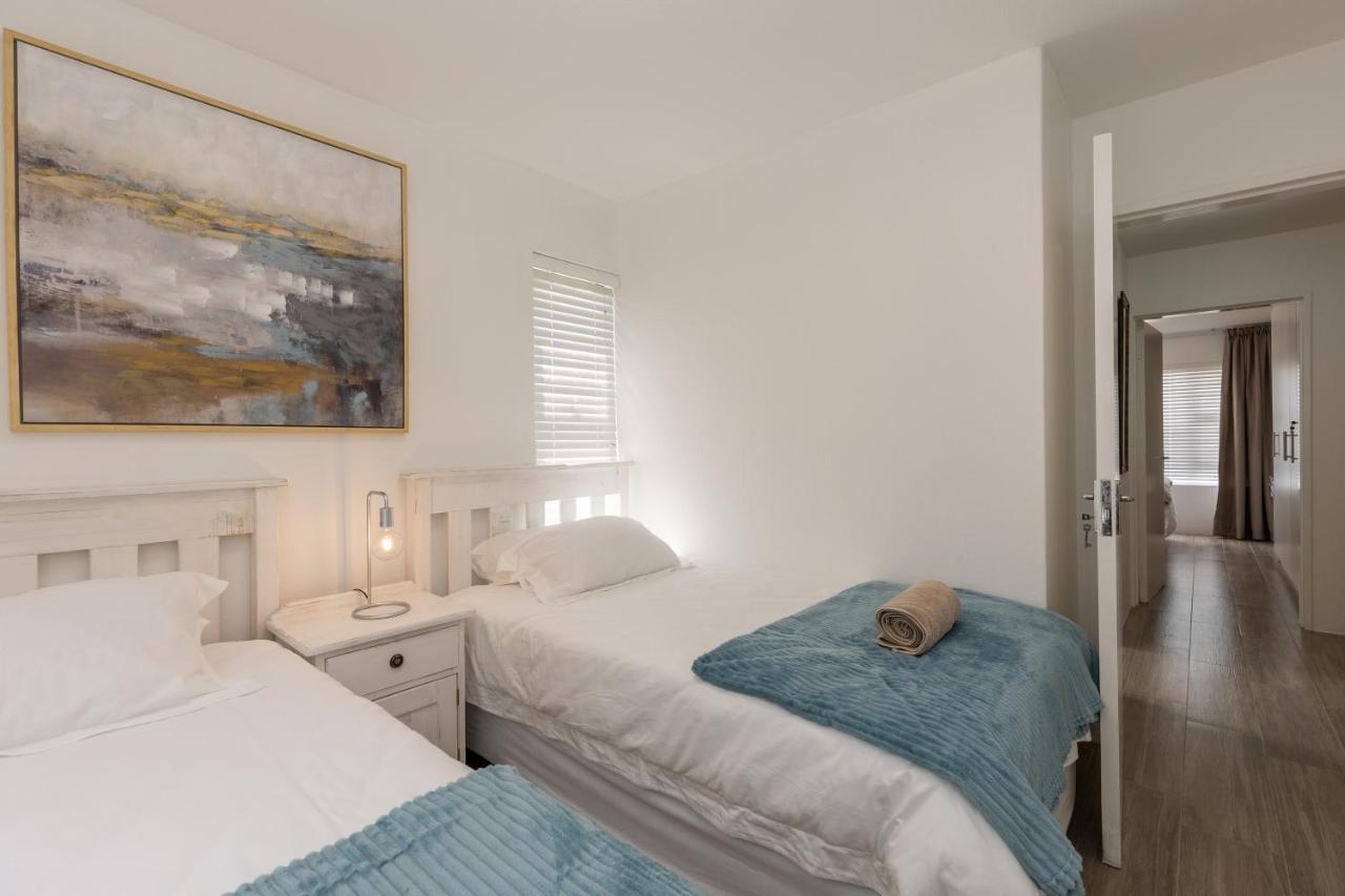 67 The Shades - Luxury Apartment In Umhlanga - Airconditioning Throughout And Inverter Durban Esterno foto