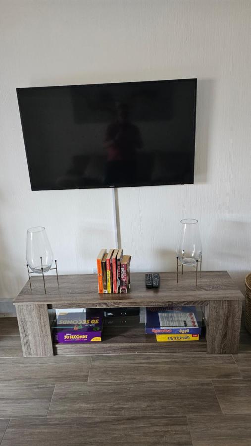 67 The Shades - Luxury Apartment In Umhlanga - Airconditioning Throughout And Inverter Durban Esterno foto